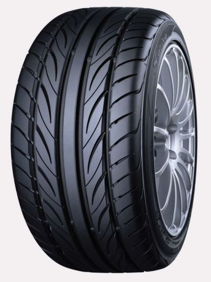 YOKOHAMA S-DRIVE 225/35 R17 86Y